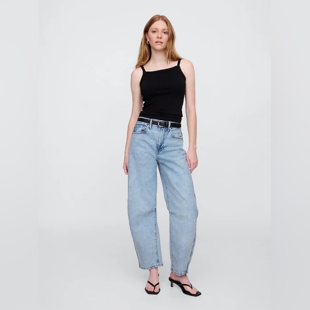GAP High Rise Barrel Jeans